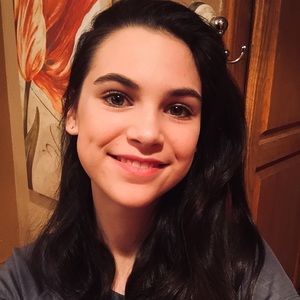 Meet your Posher, Heidi